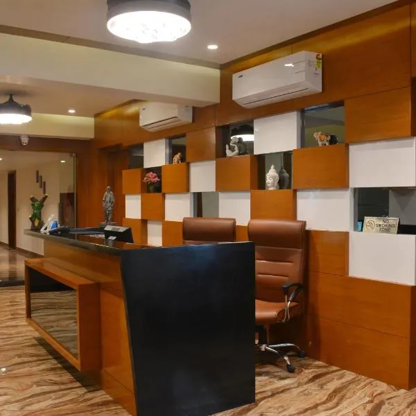 Hotel 4 Point, hotel in Ahmedabad