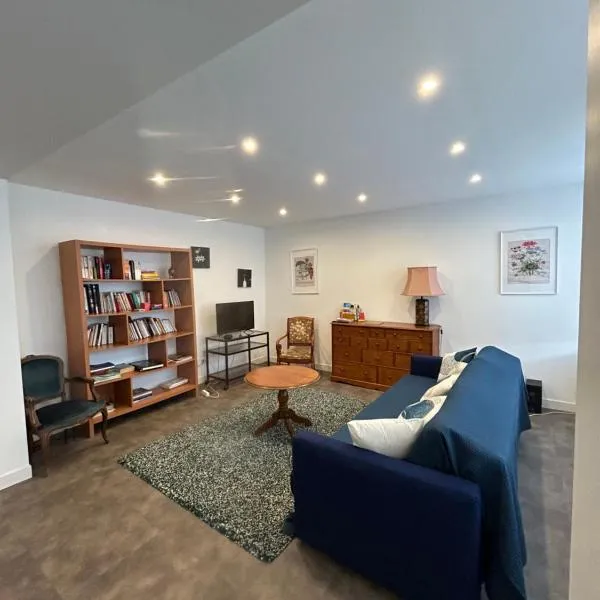 Appartement 4 personnes joliment rénové proche du Centre-ville, hotel in Épinal
