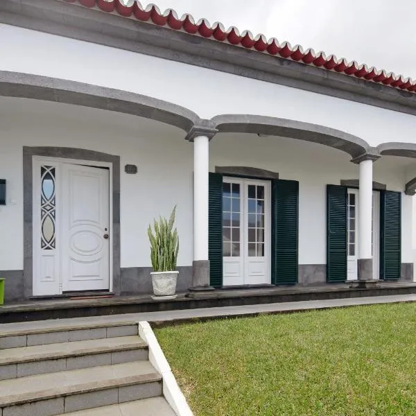 Pascoal House, hotel di Ribeira Grande