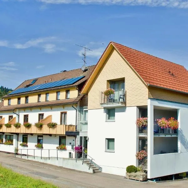 Landhotel Karin, hotel v destinaci Freudenstadt