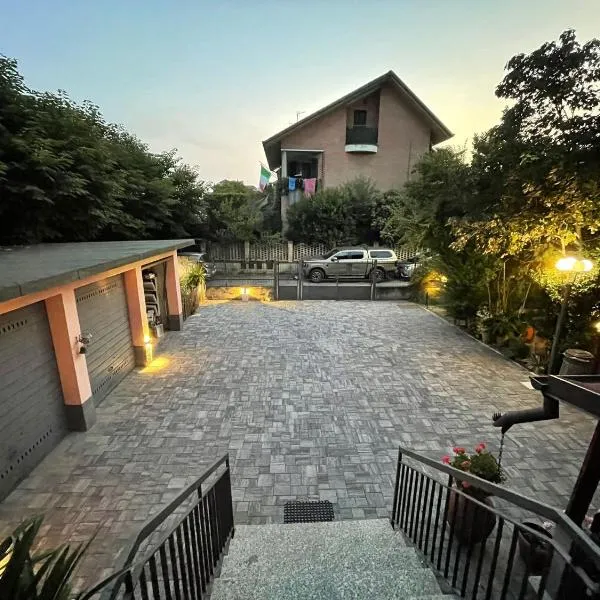 Villa Rho a 5min dalla fiera busness&culture, hotel in Rho