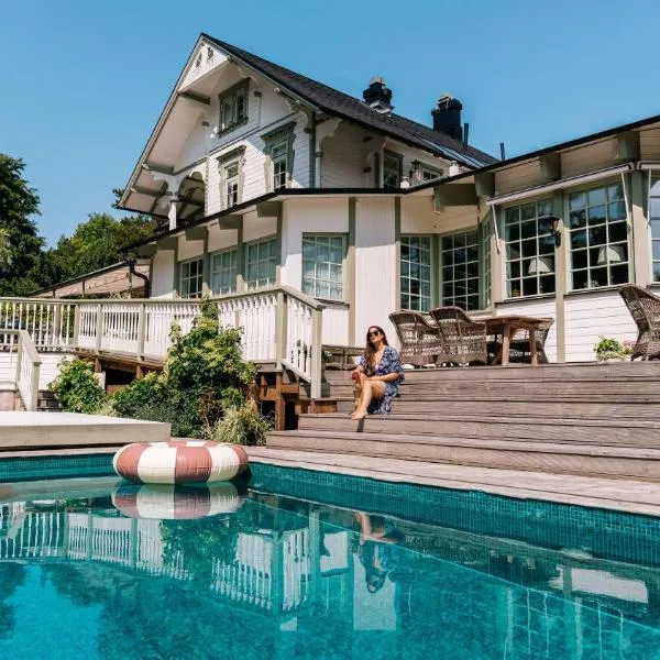 Villa Strandvägen, hotel v destinaci Ystad