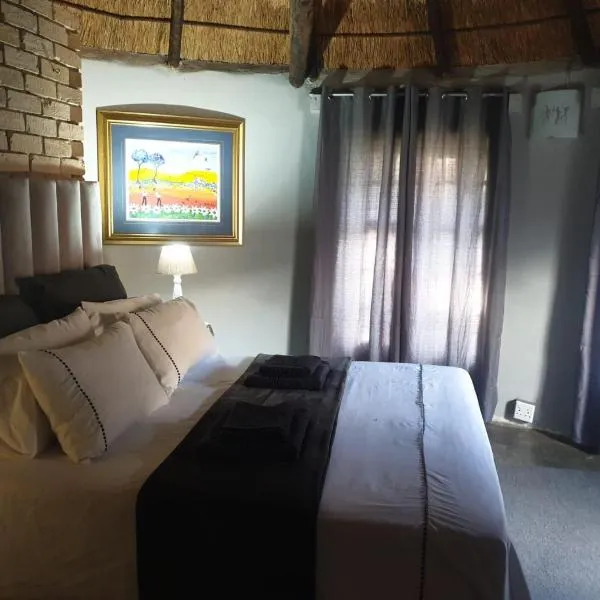 Uitzicht Guest Farm، فندق في كرونستاد
