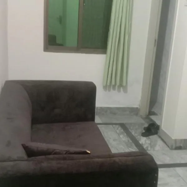 Gujrat Hotel, hotell sihtkohas Gujrāt