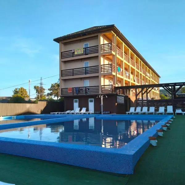 Hotel Halas, hotel v destinaci Solotvina