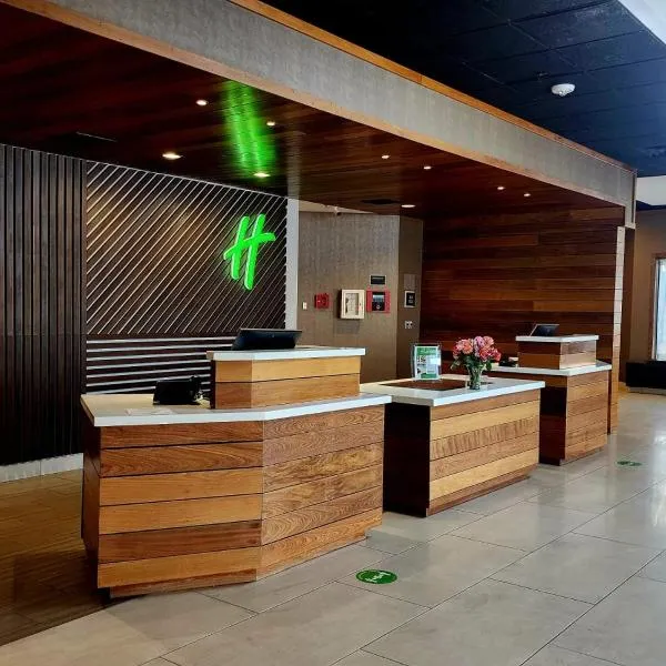 Holiday Inn Brookfield - Milwaukee by IHG, hotel in Brookfield