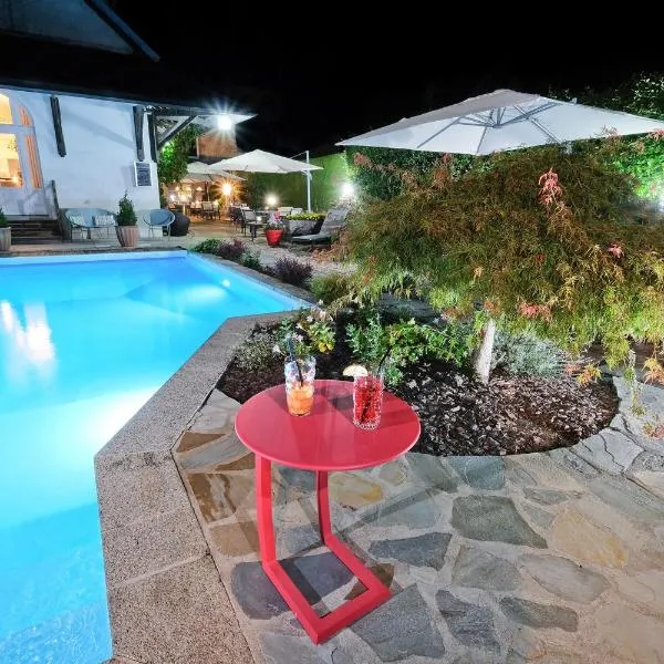 Logis Hotel Restaurant Nougier, Hotel in Saint-Étienne-de-Fursac