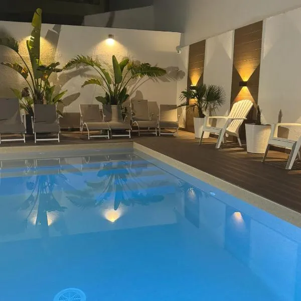 Pátio C'un Casinhas, hotel v destinaci Nazaré