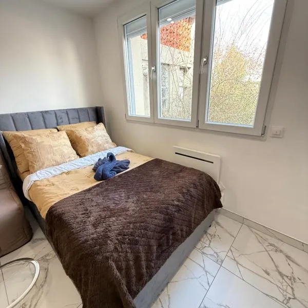 CHARMANTE STUDIO PROCHE PARIs – hotel w mieście Choisy-le-Roi