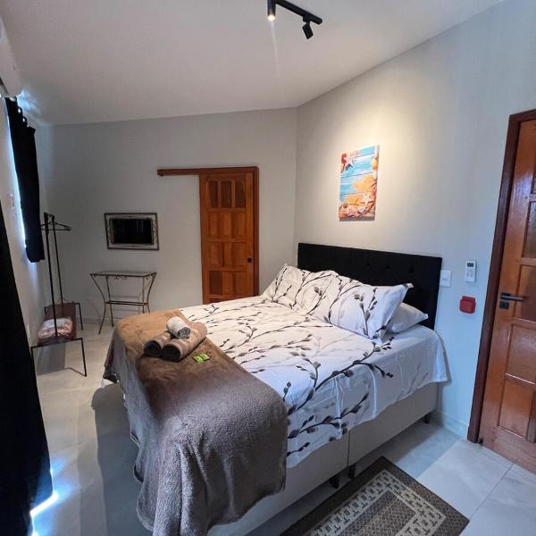 Studio próximo a passarela e balsa Lua