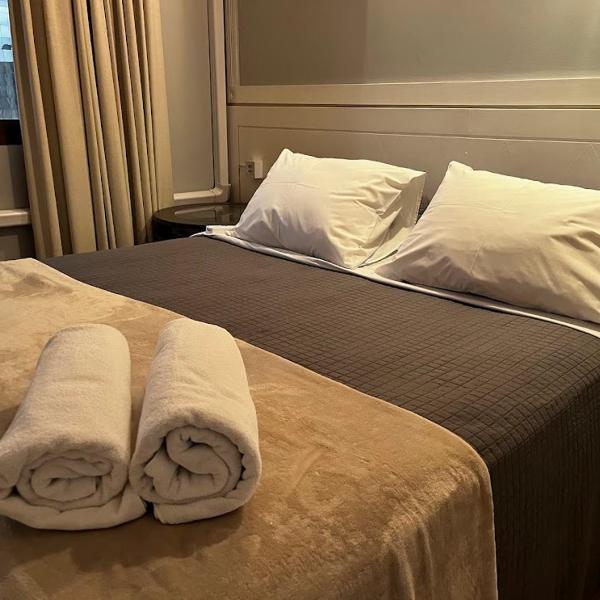 Quarto em hotel na Rua Gomes de Carvalho