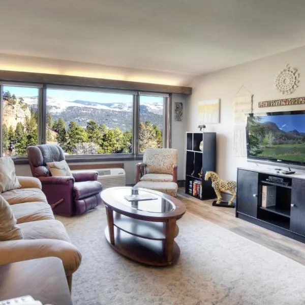 Tamarron Lodge Suite 203-201, hotel in Durango