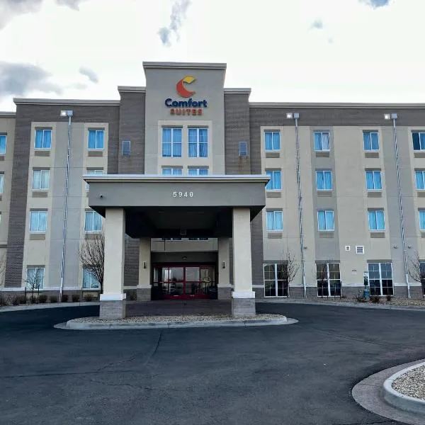 Comfort Suites Denver International Airport、デンバーのホテル