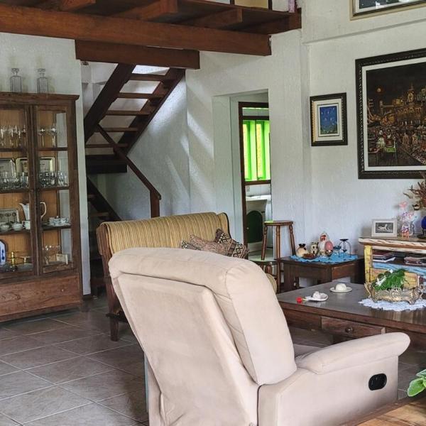 Charmosa casa em Floripa, 5 minutos da Lagoinha do Leste