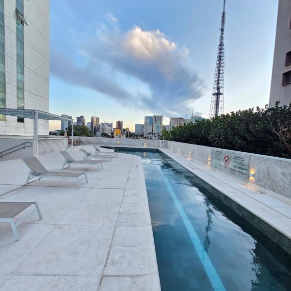 FLAT NO MERCURE BRASÍLIA LIDER, COM LIMPEZA DIÁRIA GRÁTIS, AO LADO DA ESPLANADA DOS MINISTÉRIOS, ESTÁDIO MANÉ GARRINCHA E CENTRO DE CONVENÇÕES, COM PISCINA, ACADEMIA, RESTAURANTE, RECEPÇÃO 24HS By REI DOS FLATS - Foto 4