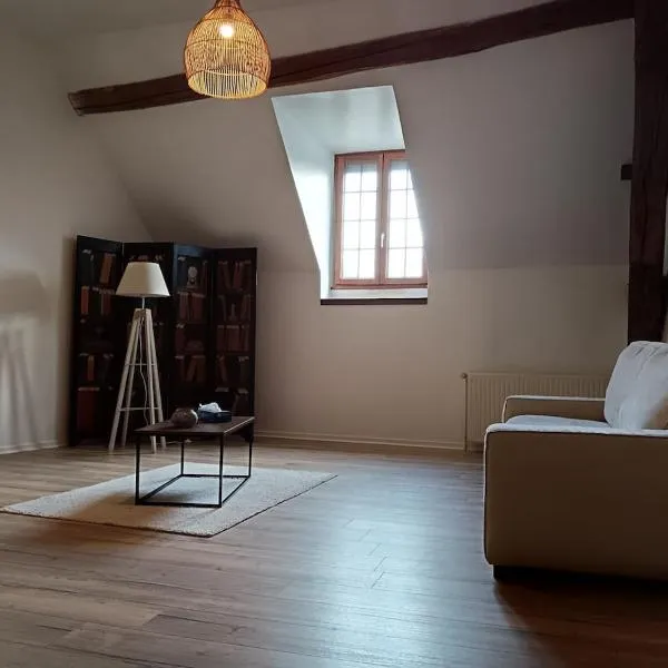 Le Cocon Tannaysien, hotel v destinaci Tannay