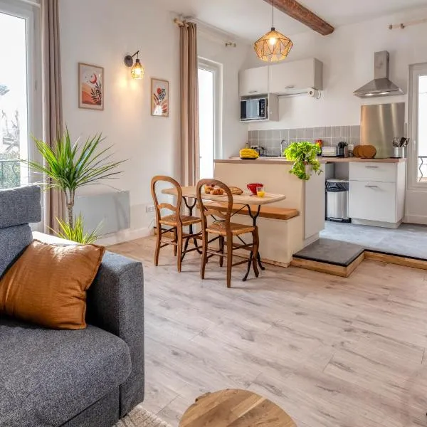 Charmant Appartement au Cœur du Village de Bedoin, hotel v destinácii Bédoin