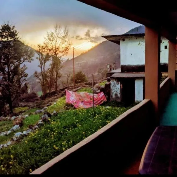Moon Hotel Tungnath, hotel v destinaci Ukhimath