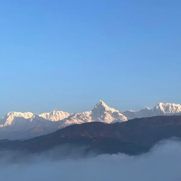 Himalaya Serene View Guest House & Farm Stay, hotel v destinaci Deorāli