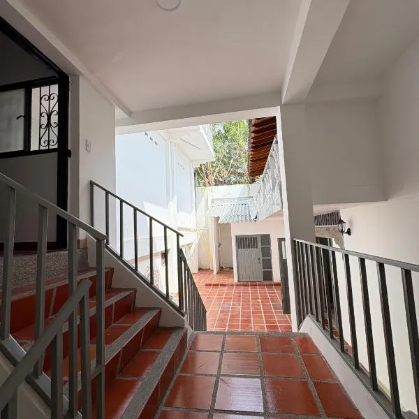 Hotel Dauphin Rest, hotel v destinaci La Dorada