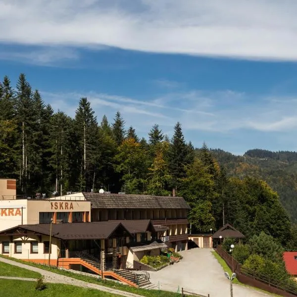 Ośrodek Wypoczynkowy Iskra, hotel u gradu 'Piwniczna'