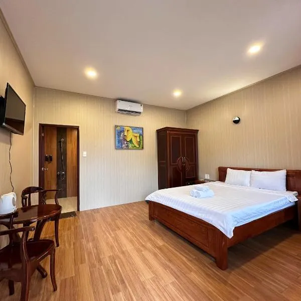 BUNGALOW HOTEL, hotel in Con Dao