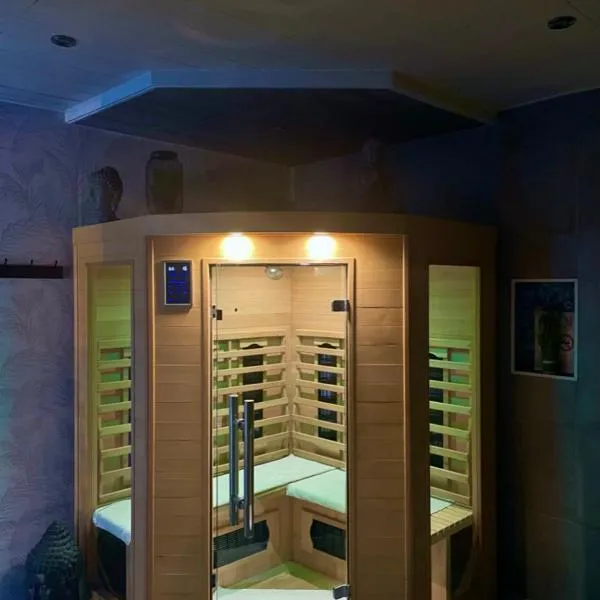 Gites Spa Strasbourg - Villa Cerf - SPA Privé, Sauna, Borne d'arcade, Babyfoot, hotel v destinaci Ittenheim