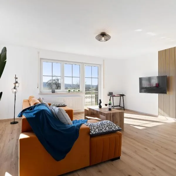 DREAMLEAF - LUXURY - NATURE - free parking, hotel in Günzburg