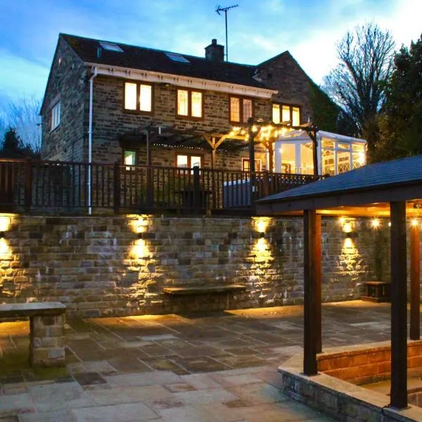 Rural Retreat with Hot Tub, Fire Pit & Games Room, hotell sihtkohas Sheffield