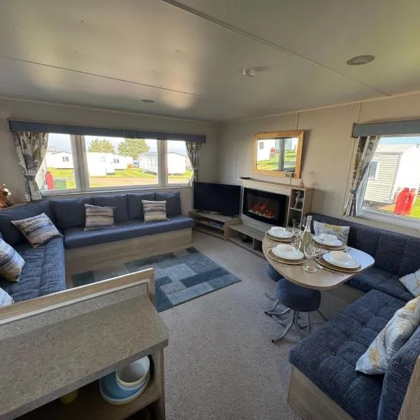 Meadowside Caravan Hire Haven Kent Coast, hotel v destinaci Allhallows