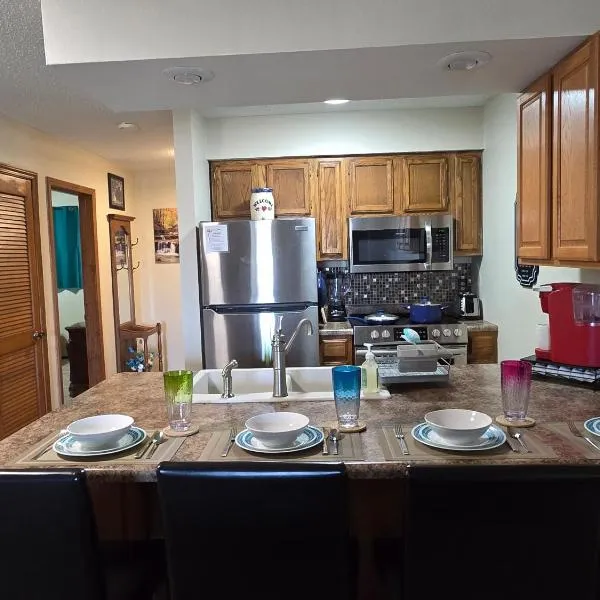 Swan's Woodland Getaway Condo, hotel Reeds Springben