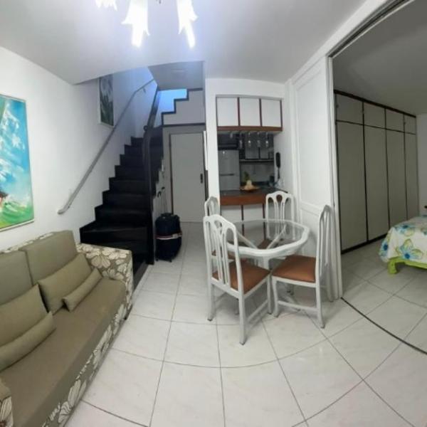 Apartamento Duplex com Piscina Privativa na Pituba