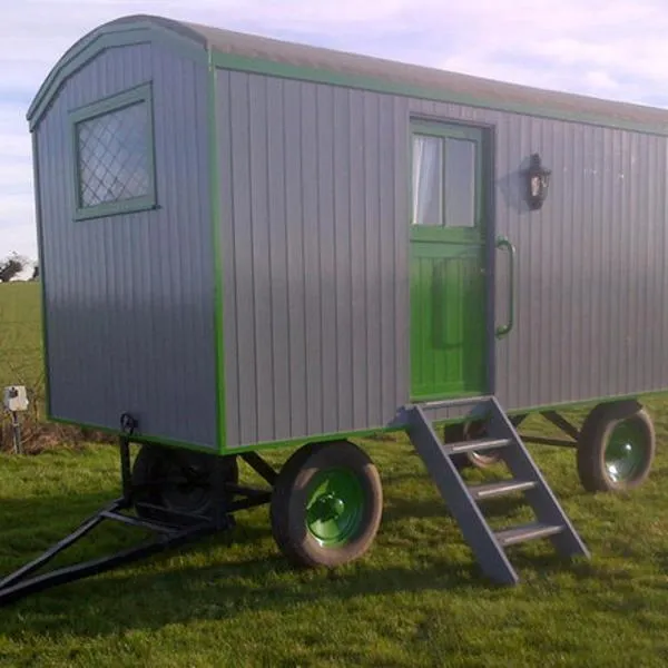 Galahad - Shepherd's Hut, khách sạn ở Northrepps