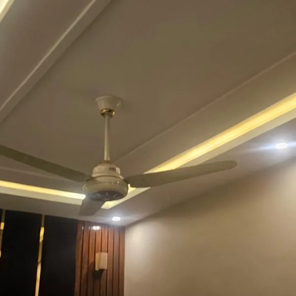 Lucky One Hotel, хотел в Карачи