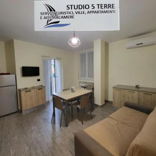 Puppo Apartments, hotel v destinaci Corniglia