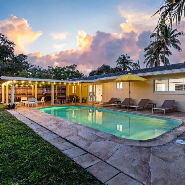 4BR with Private Pool and Game Room - Prime Location, hotel en Fort Lauderdale