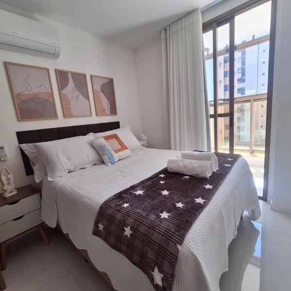 Apartamento luxo, pertinho do Mar e lazer maravilhoso - Foto 2