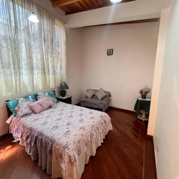 La Casa Ambateña, hotel v destinaci Ambato