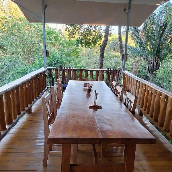 Eco-Turismo Guayacanes、サマラのホテル