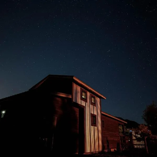 Tiny House #3, Hotel in Orderville