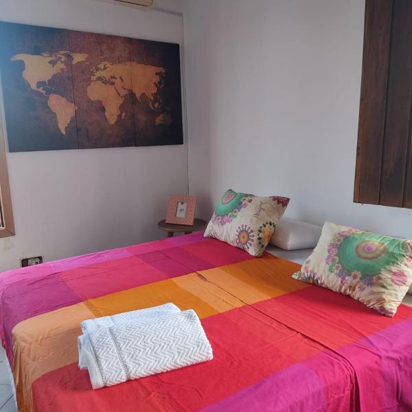 Apartamento Charmoso - Localização Privilegiada Enfrente Aeroporto - Perto de tudo - 2 minutos orla mar - Ar Cond, Frigobar, Tv 50, WIFI