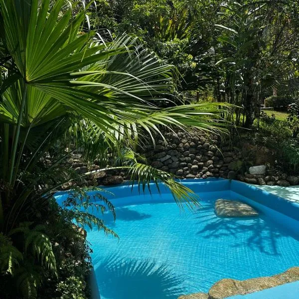 Refúgio da Montanha - Cascata - Lumiar, готель у місті Луміар