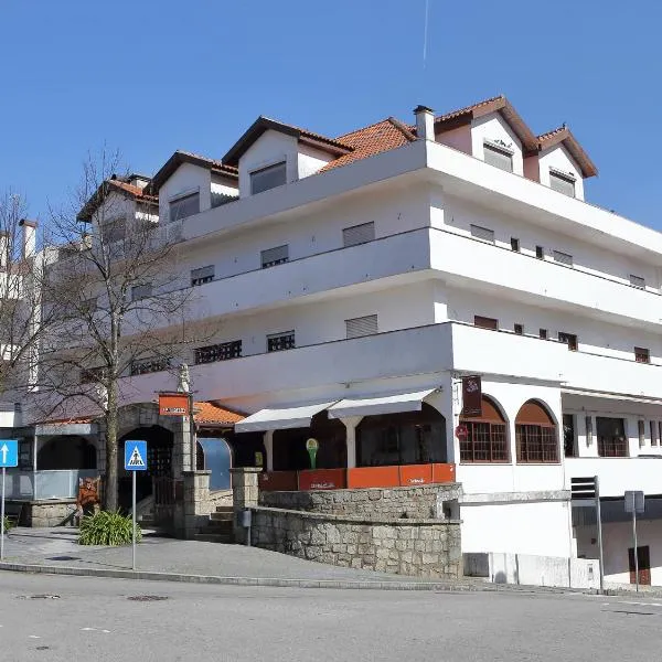 Residencial Albergaria, hotel en Paredes de Coura