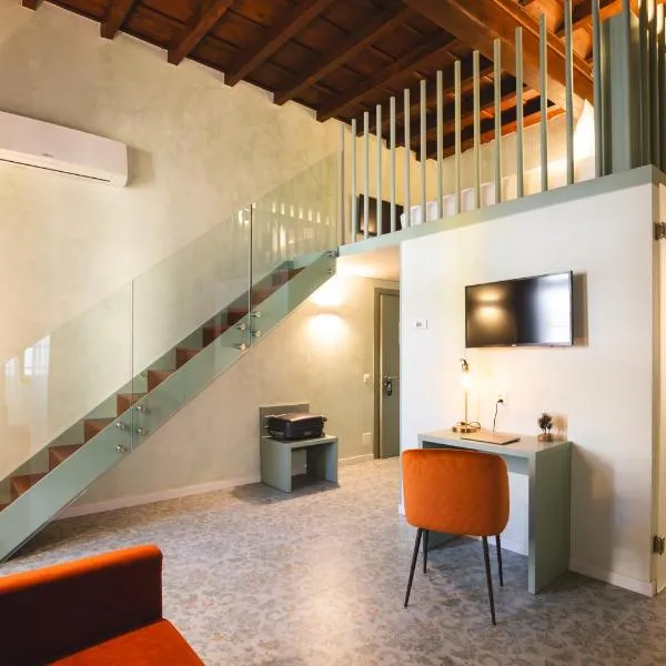Palazzo Canetti Locarno - Piazza Grande - Suites & Rooms - Easy Self Check-In, hotel v destinaci Locarno