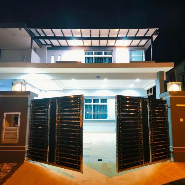 Kulai Tmn Putri Tmn Gunung Pulai Tmn Baiduri Tmn Kota Kulai Tmn Lagenda Kulai 3-5BR near Airport JPO IOI, hotel di Kulai