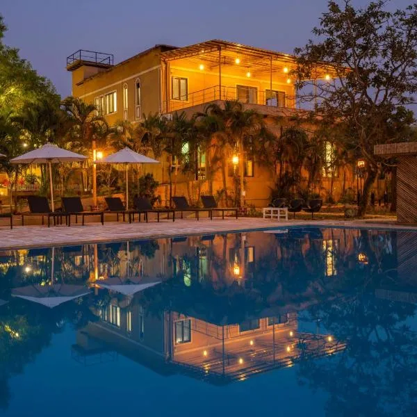 Zostel Plus Lonavala, hotel in Lonavala
