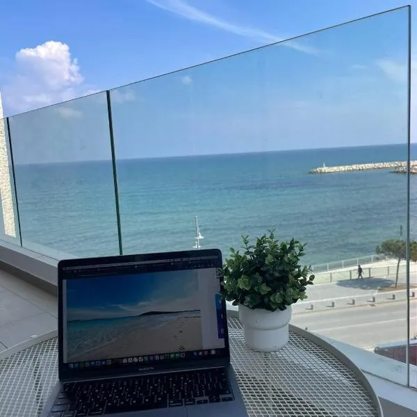 Seaview City Retreat,拉納卡的飯店