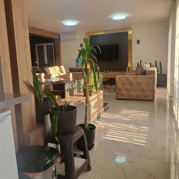 Dina lux apartman, hotel v destinaci Jagodina