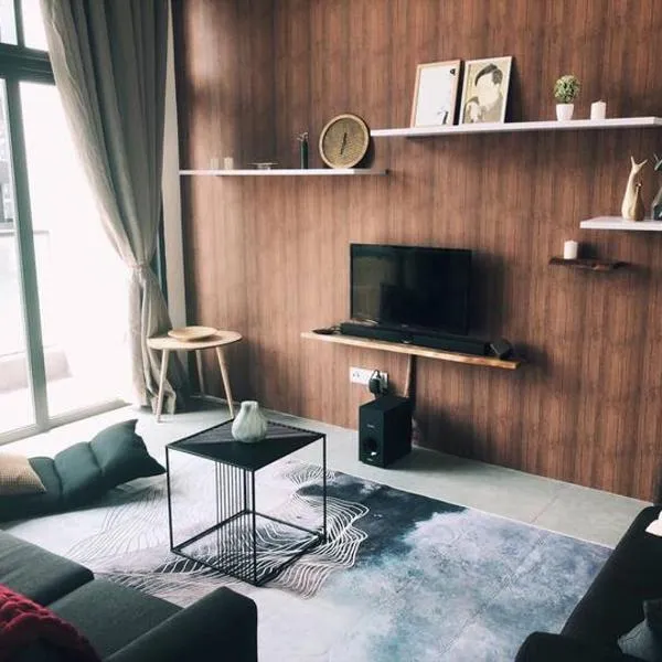 Cozy Totoro Loft Damansara with WiFi & Netflix, hotel in Petaling Jaya