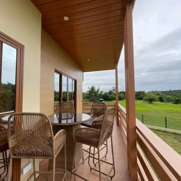 San Juan में, होटल Balai Moca Hillside with Sunset View